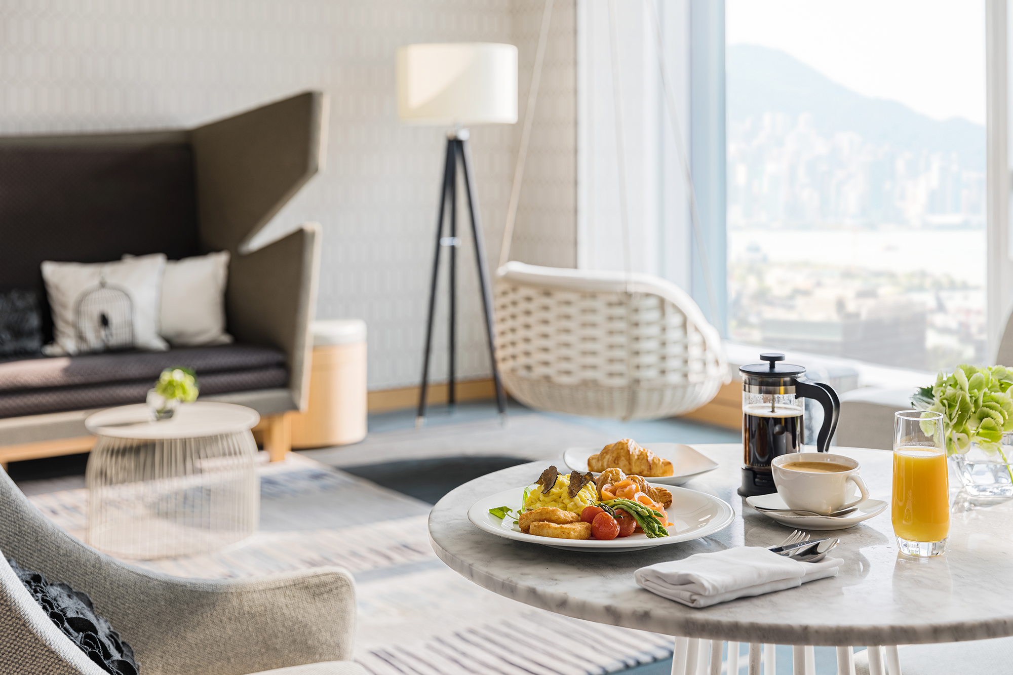 Cordis Hong Kong Club Lounge