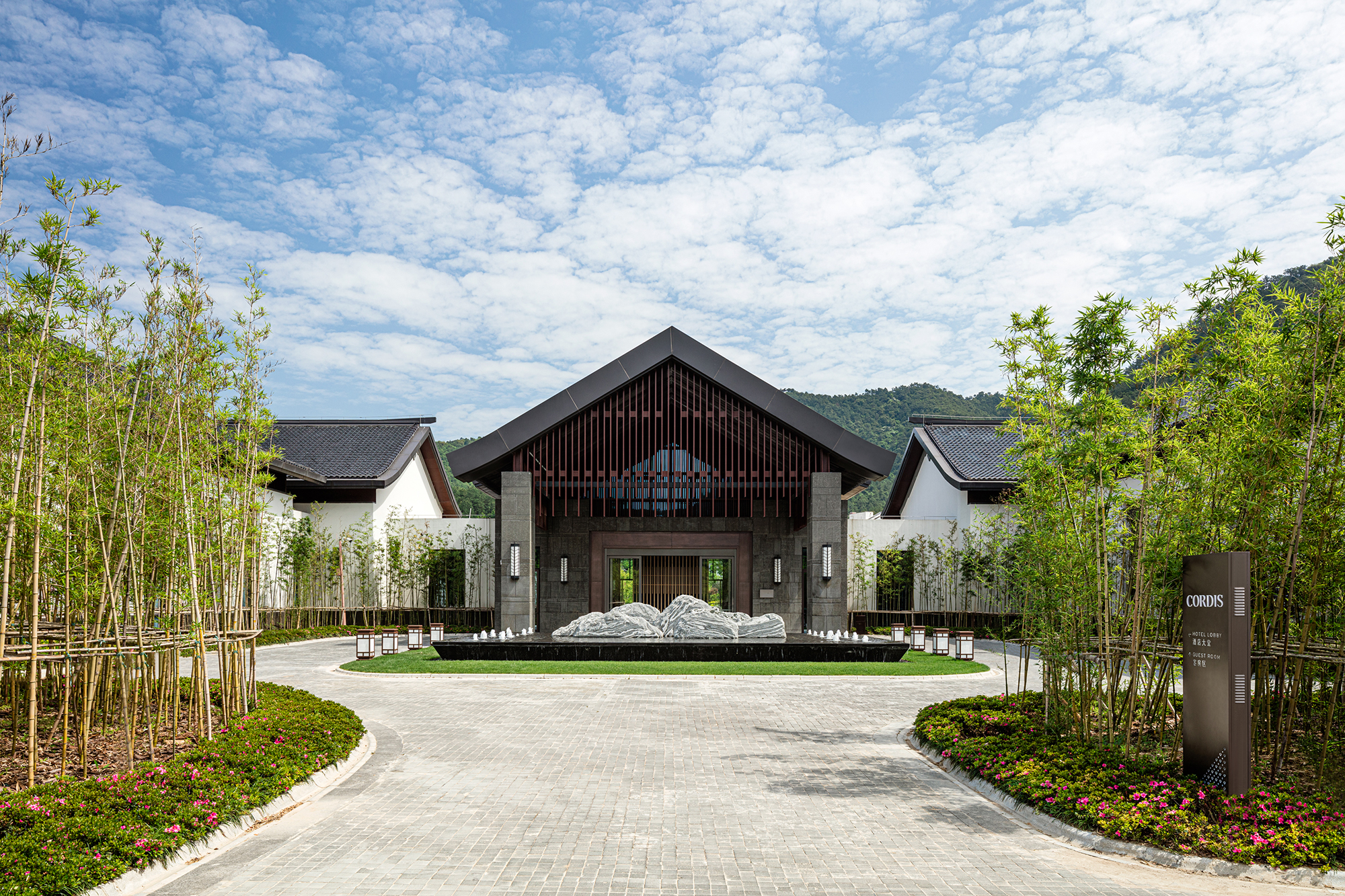 cd-destinations-beijing-capital-airport-exterior.jpg
